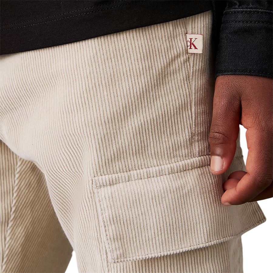 Pantaloni cargo di velluto a coste Calvin Klein | CKIB0IB02293PD7